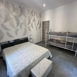D&a Appartament , Bari Italia